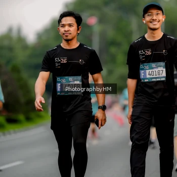 Runner Photo 3742849