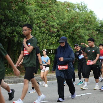 Runner Photo 3742857