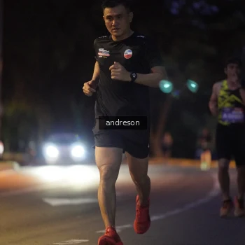 Runner Photo 3742871