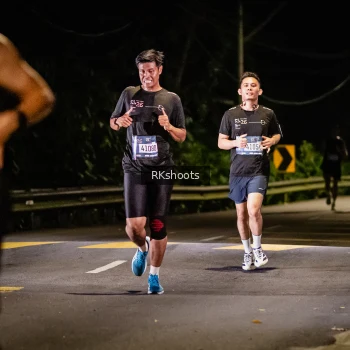 Runner Photo 3742875