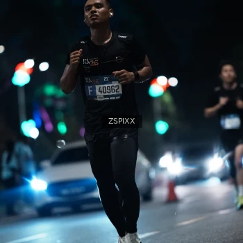 Runner Photo 3742903