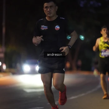 Runner Photo 3742923
