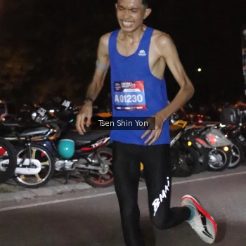 Runner Photo 3742936