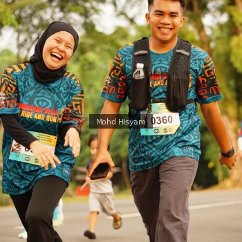 Runner Photo 3742937