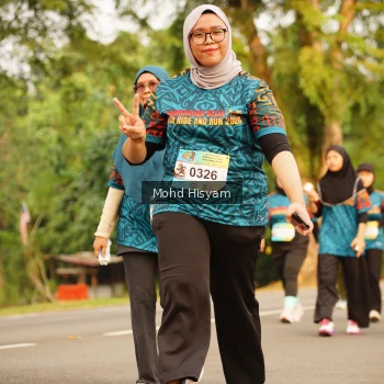 Runner Photo 3742982