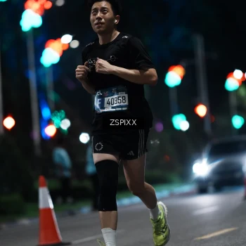 Runner Photo 3743003