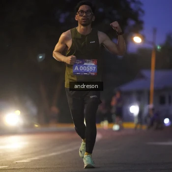 Runner Photo 3743045