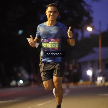 Runner Photo 3743048