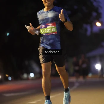 Runner Photo 3743054