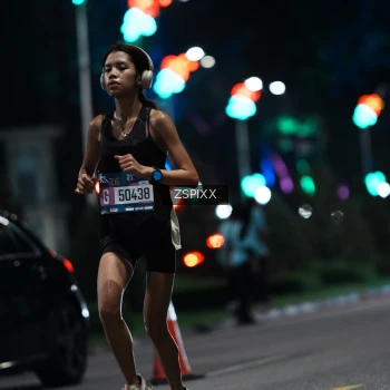 Runner Photo 3743058