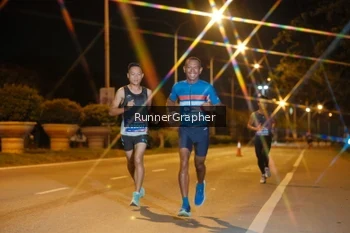 Runner Photo 3743071