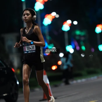 Runner Photo 3743111