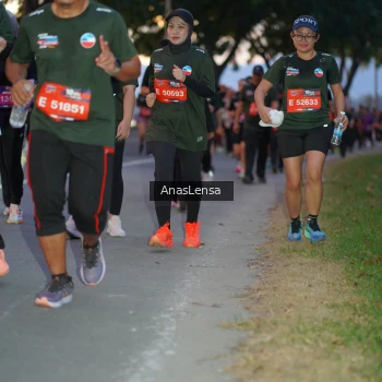 Runner Photo 3743112