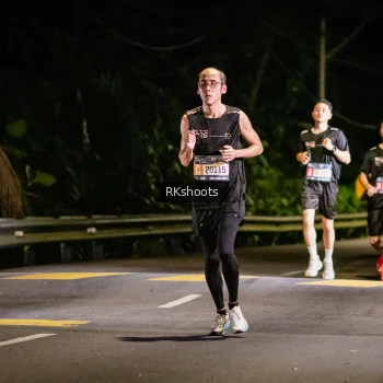 Runner Photo 3743145
