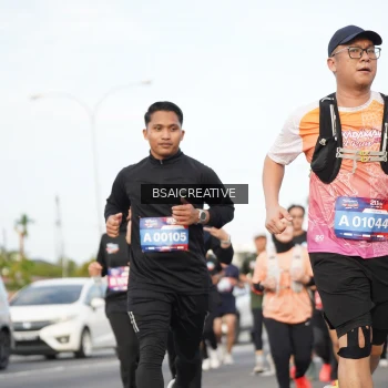 Runner Photo 3743168