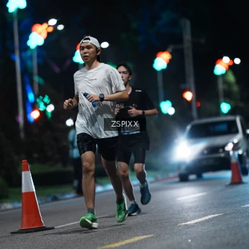 Runner Photo 3743169