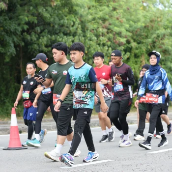 Runner Photo 3743176