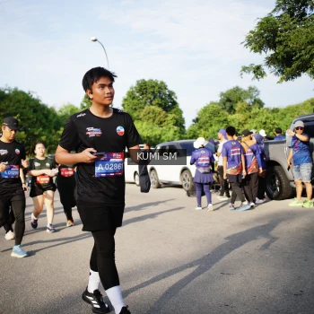 Runner Photo 3743192