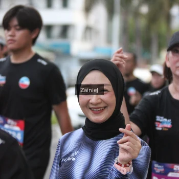 Runner Photo 3743198