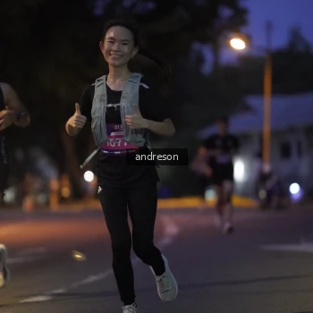 Runner Photo 3743203