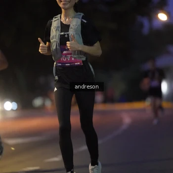 Runner Photo 3743265