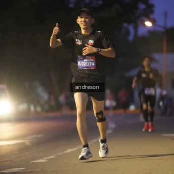 Runner Photo 3743302