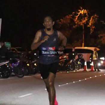 Runner Photo 3743312