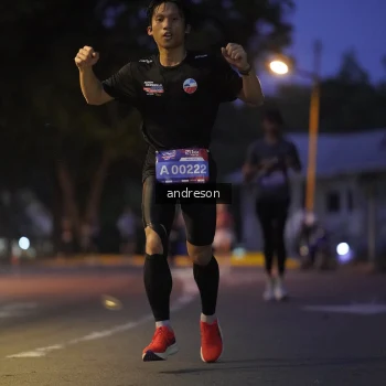 Runner Photo 3743348