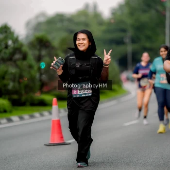 Runner Photo 3743373