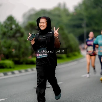Runner Photo 3743398