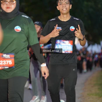 Runner Photo 3743416