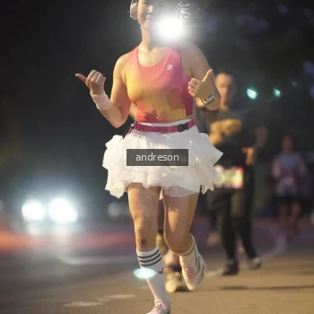 Runner Photo 3743450
