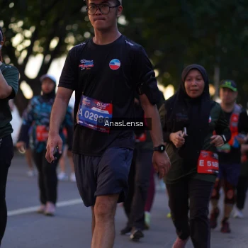 Runner Photo 3743501