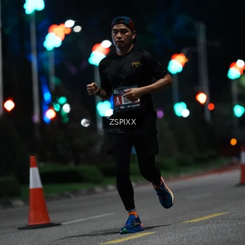 Runner Photo 3743506