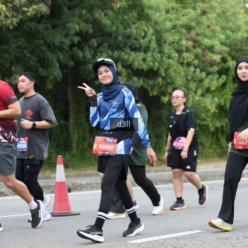 Runner Photo 3743541