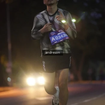 Runner Photo 3743543