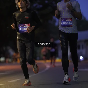 Runner Photo 3743549