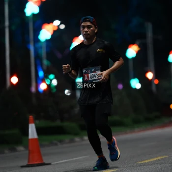 Runner Photo 3743564