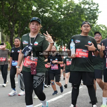 Runner Photo 3743577