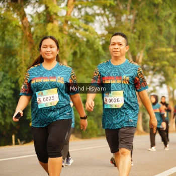 Runner Photo 3743579