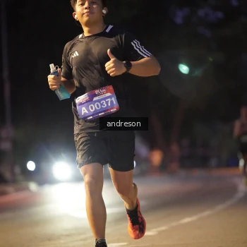 Runner Photo 3743586
