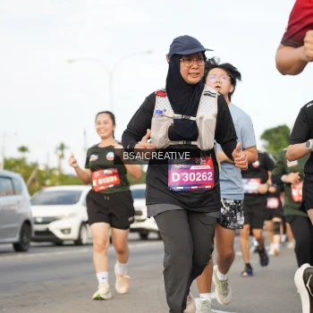 Runner Photo 3743596