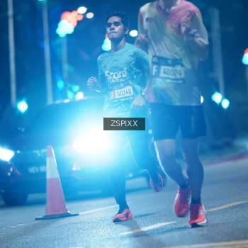 Runner Photo 3743618
