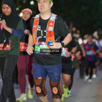 Runner Photo 3743651