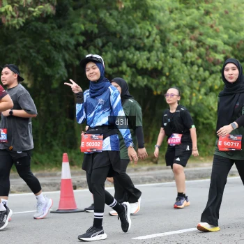Runner Photo 3743706