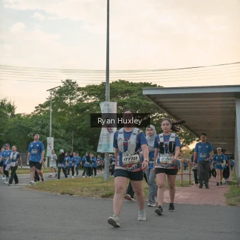 Runner Photo 3743710
