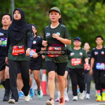 Runner Photo 3743718