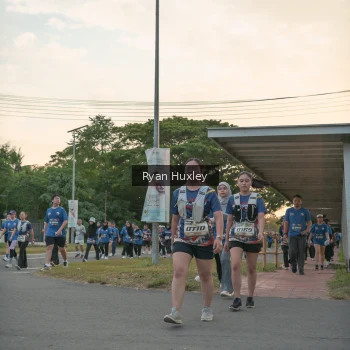 Runner Photo 3743726