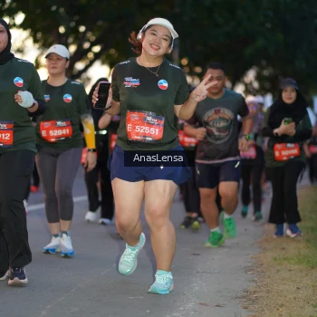 Runner Photo 3743742