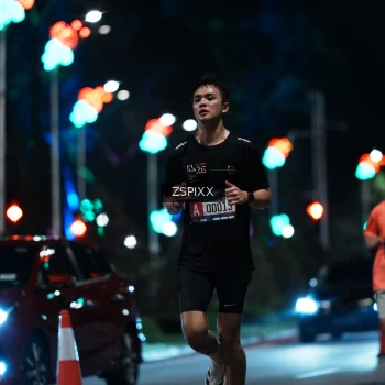 Runner Photo 3743890
